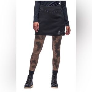 NWOT Women’s Indyeva Satu II Skirt